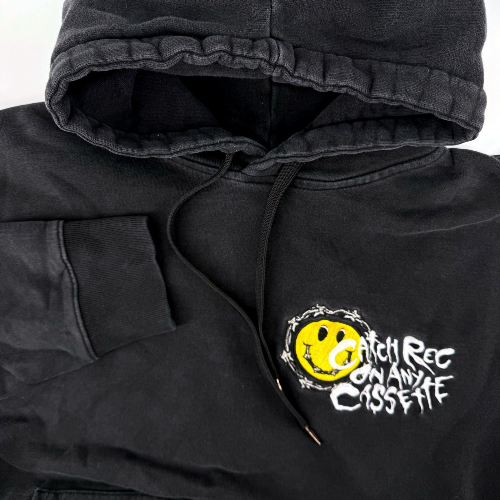Catch Rec On Any Cassette Hoodie Mens Xl Black Embroidered Smiley Barbed Wire